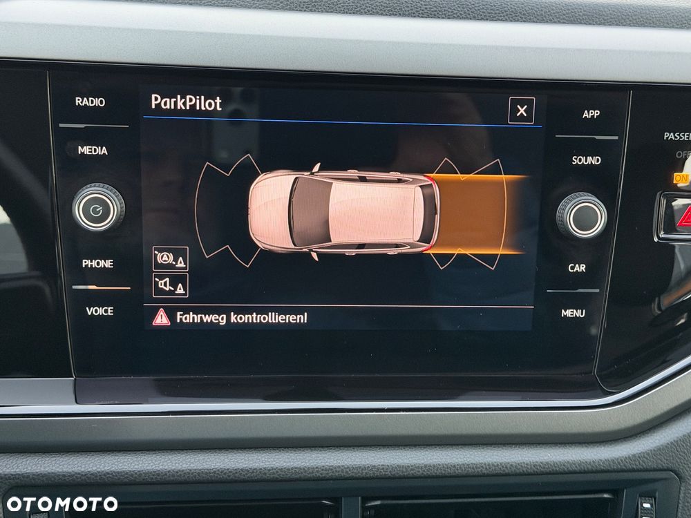 Volkswagen Polo 1.0 Comfortline - 23