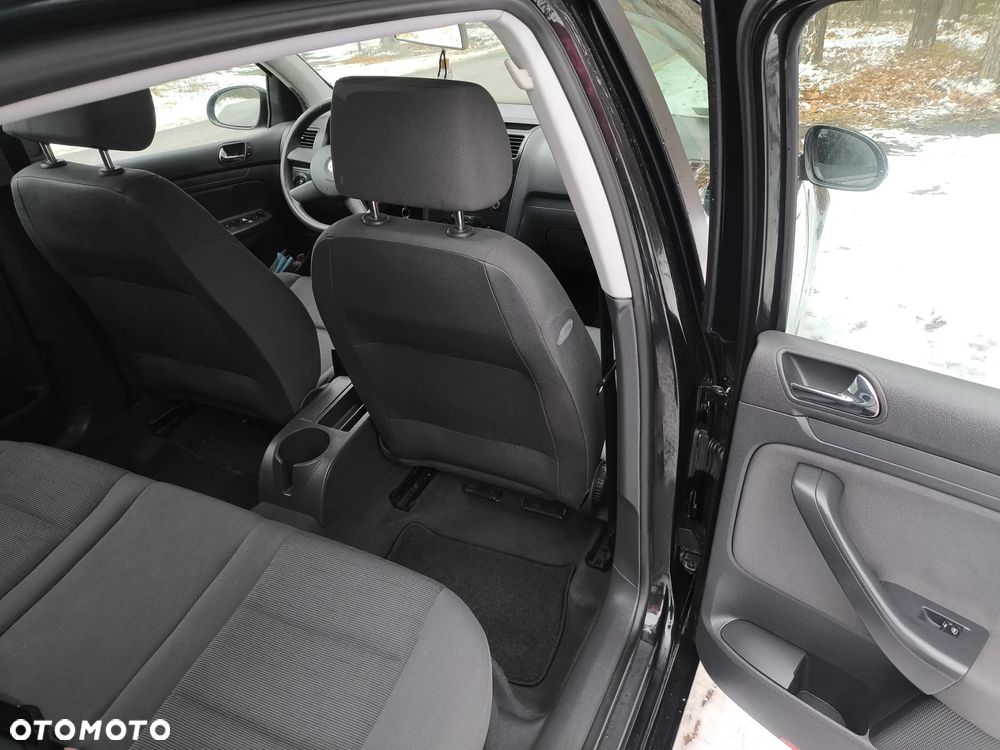 Volkswagen Golf 1.4 - 9