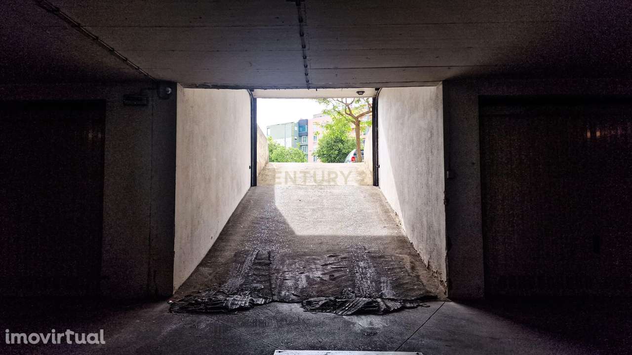 Garagem em São João Baptista, Entroncamento - Grande imagem: 2/3