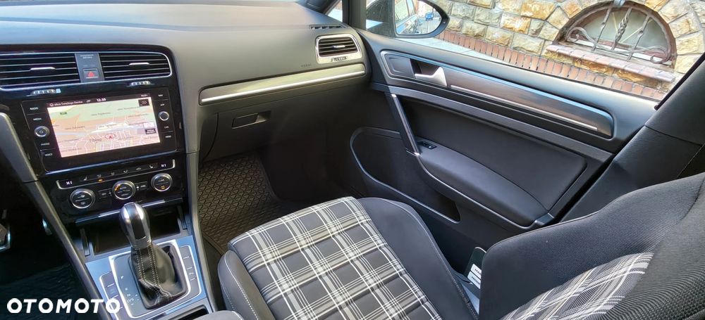 Volkswagen Golf Variant GTD (BlueMotion Technology) - 30
