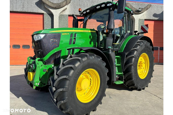 John Deere 6250R