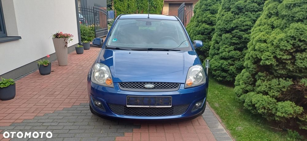 Ford Fiesta - 5