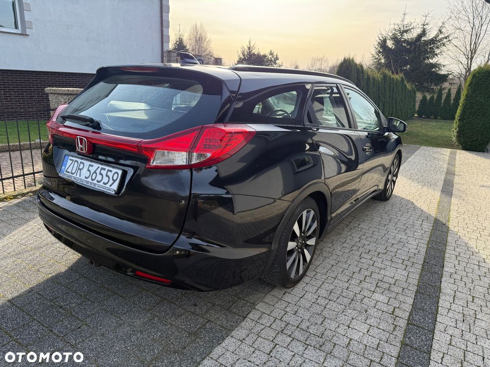 Honda Civic 1.6 i-DTEC Executive Navi - 4