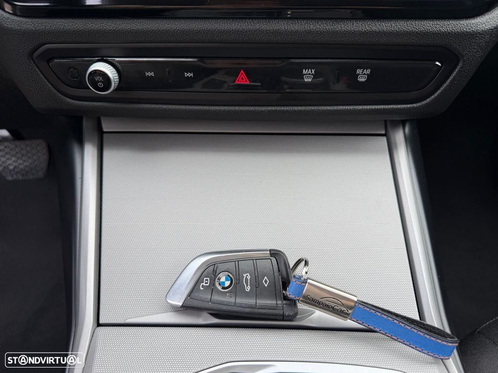 BMW 320 e Auto - 26