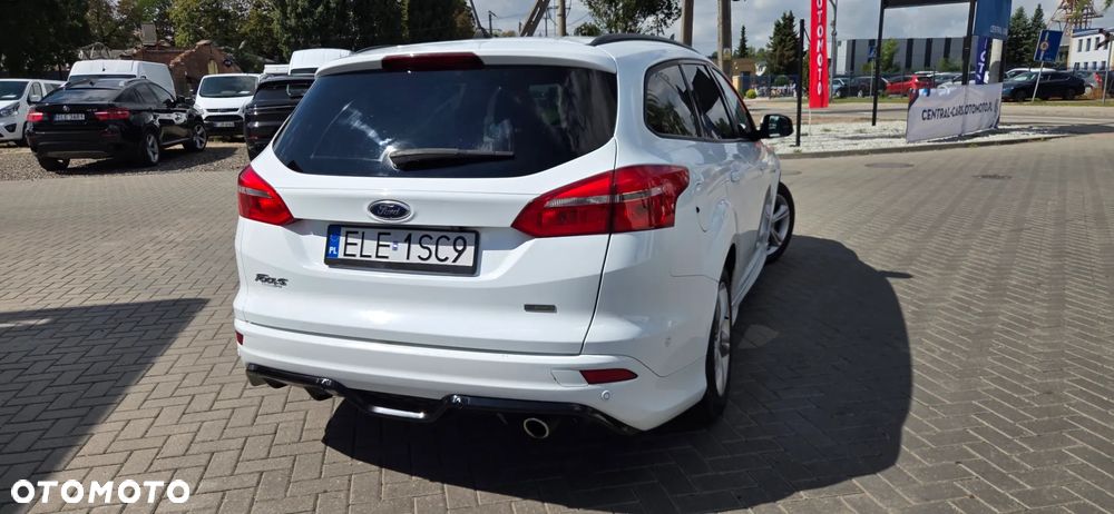 Ford Focus 1.5 EcoBoost STart-Stopp-System ST-LINE - 15