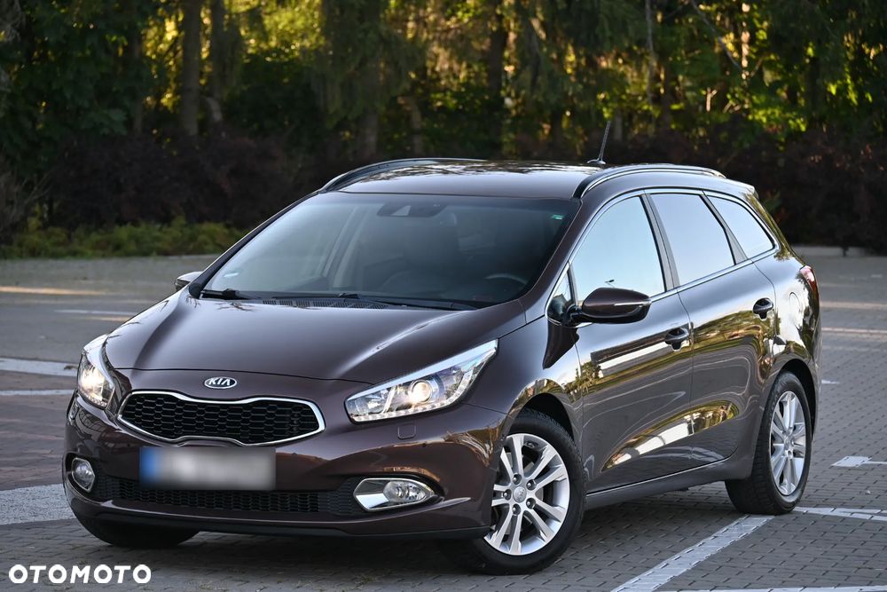 Kia Ceed 1.6 CRDi 128 Platinum Edition - 8