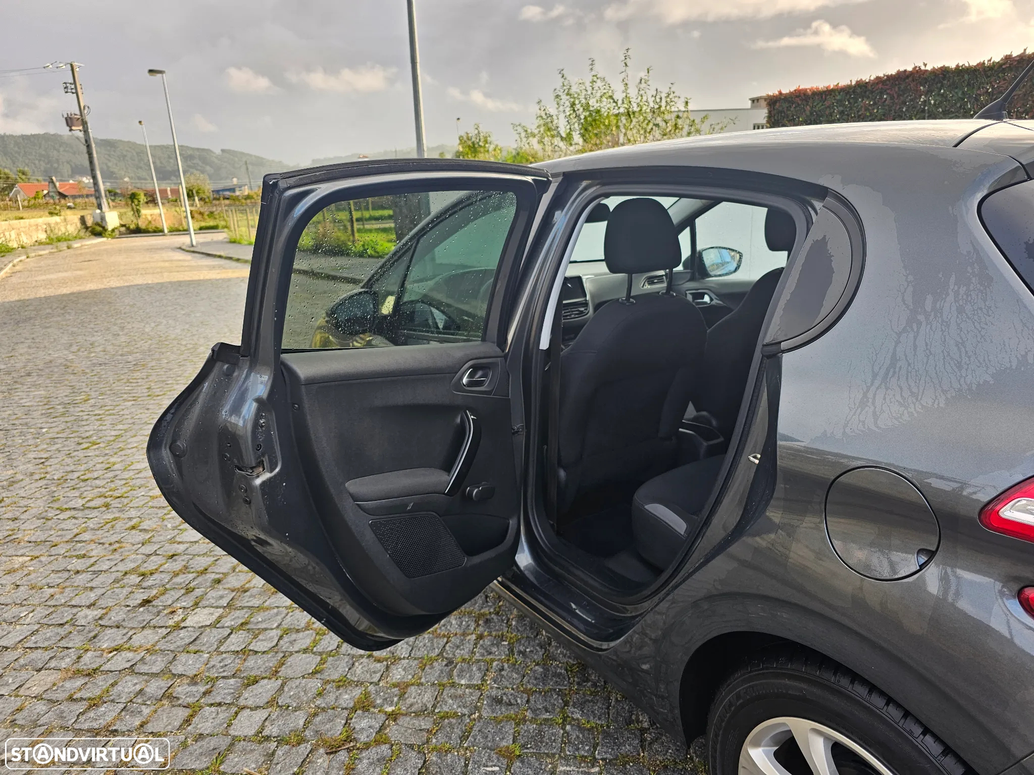 Peugeot 208 1.2 VTi Active - 12