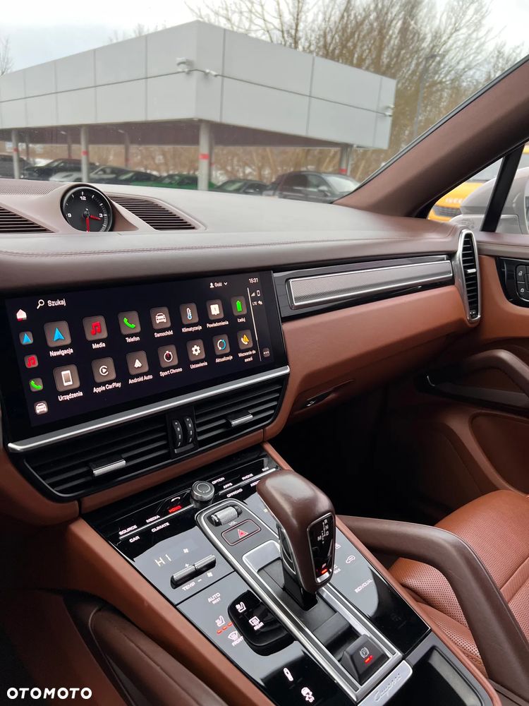 Porsche Cayenne E-Hybrid - 24