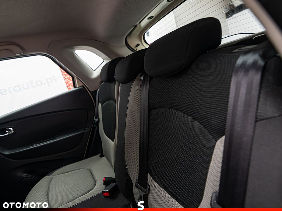 Renault Captur - 19