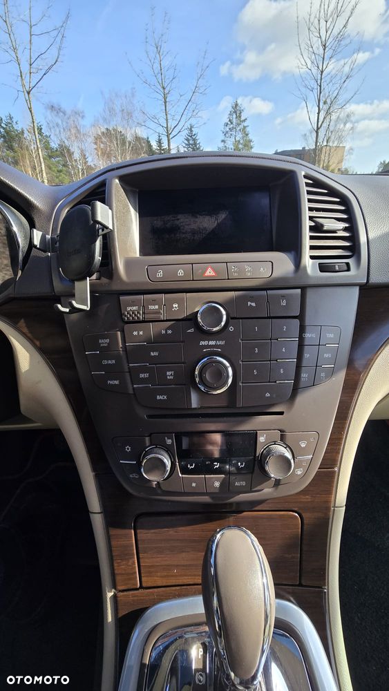 Opel Insignia 2.8 Turbo 4x4 Sport - 10