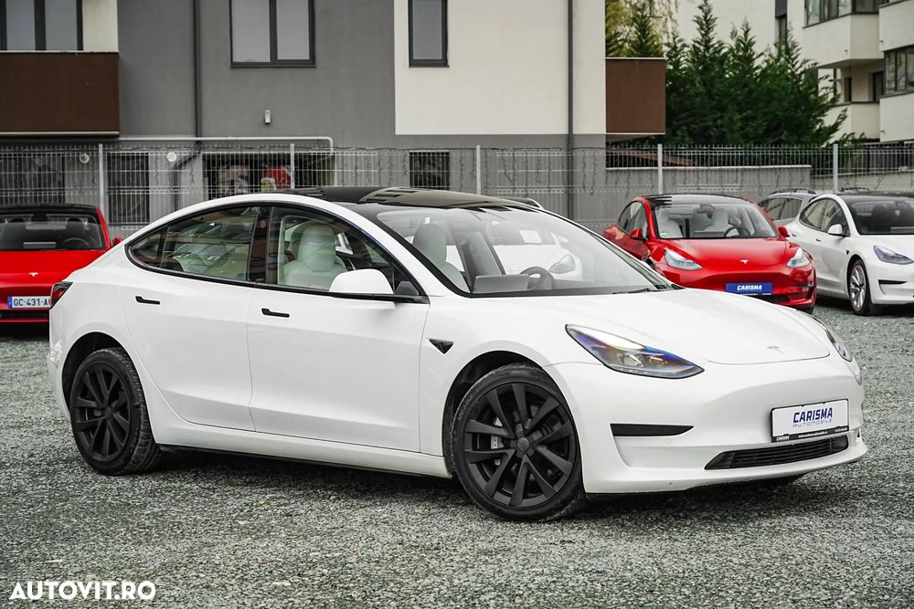 Tesla Model 3 Standard Reichweite Plus Hinterradantrieb - 9
