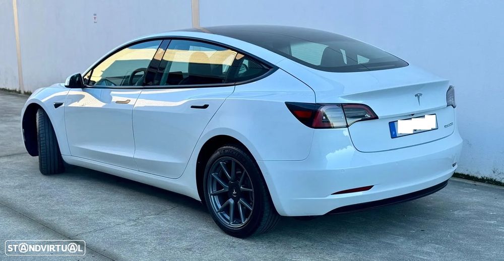 Tesla Model 3 Long-Range Dual Motor AWD - 3