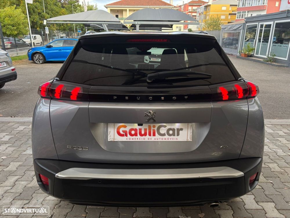Peugeot 2008 1.5 BlueHDi GT EAT8 - 11