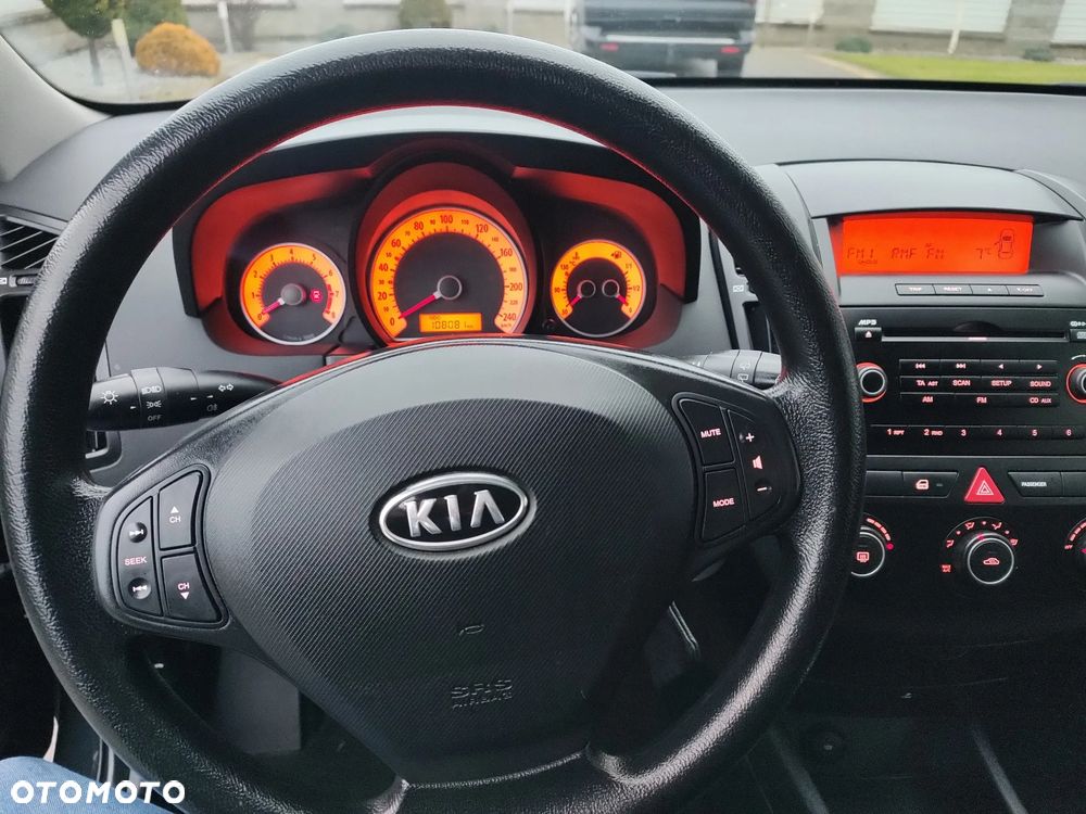 Kia Ceed 1.4 CVVT LX - 7
