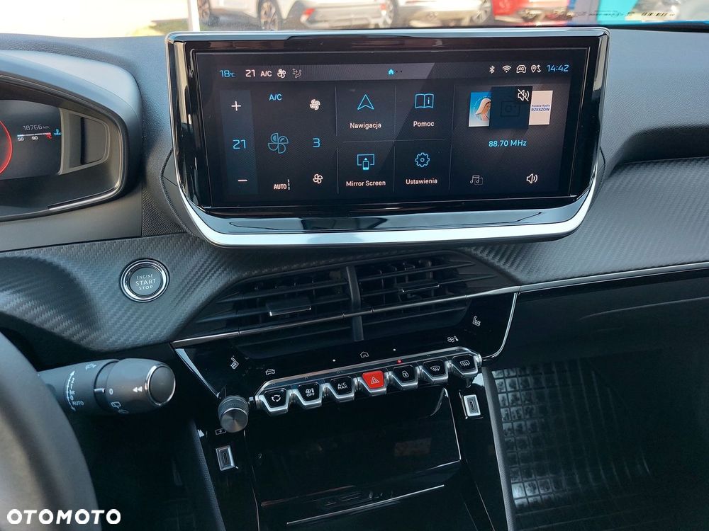 Peugeot 2008 1.2 PureTech Allure S&S EAT8 - 11