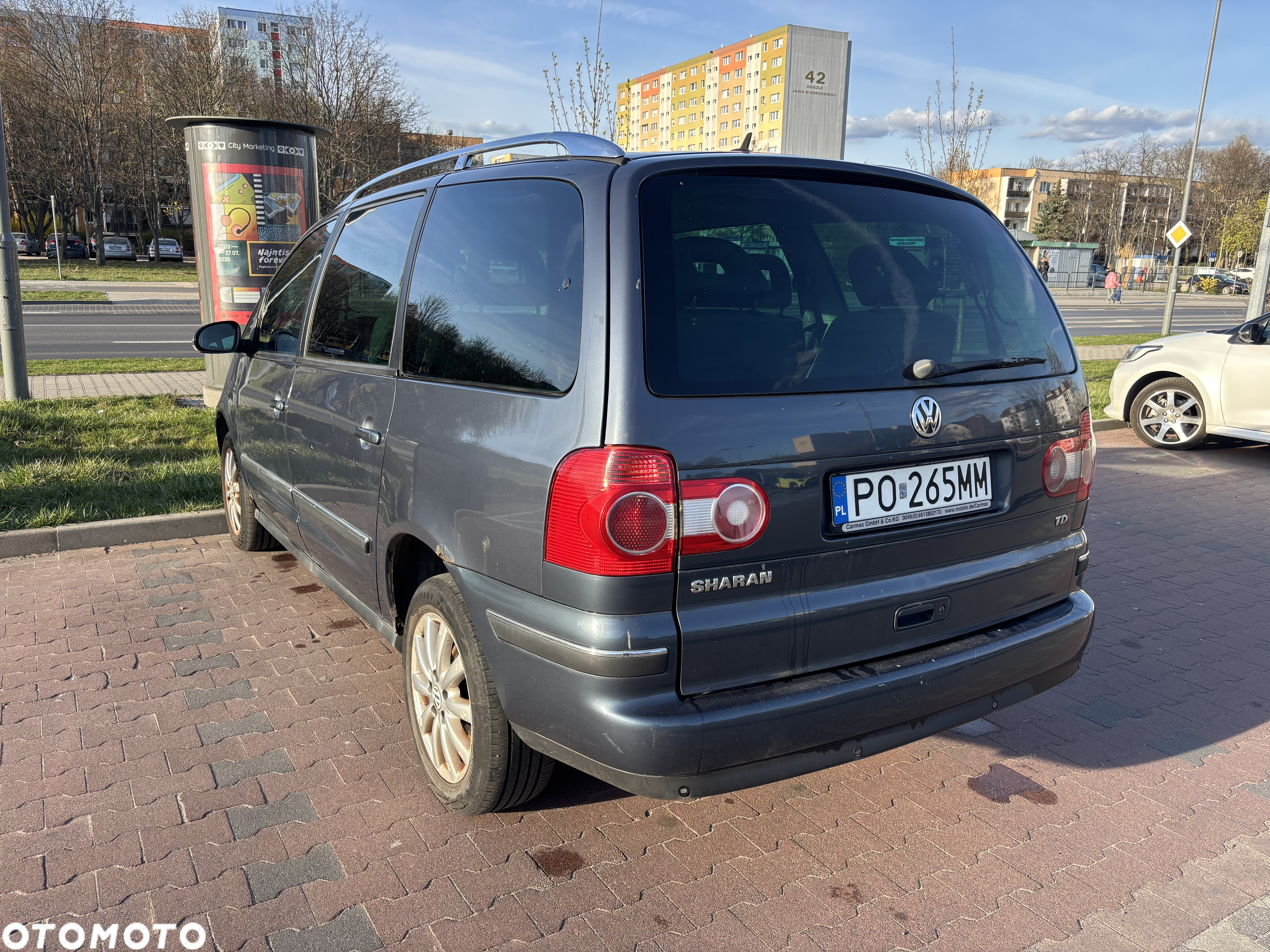 Volkswagen Sharan - 9
