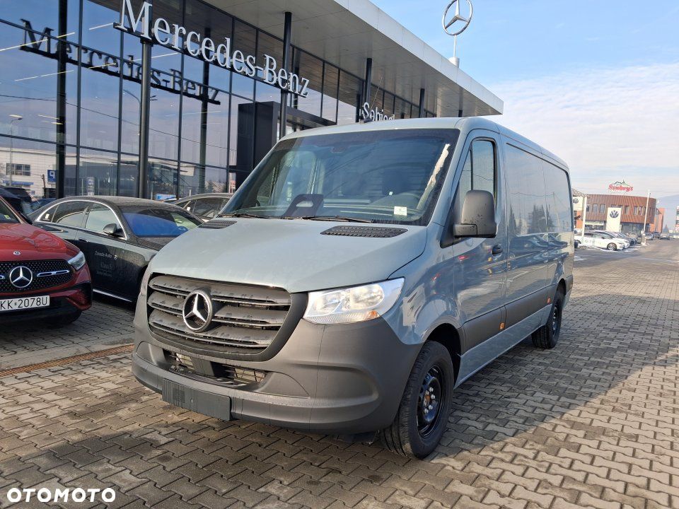 Mercedes-Benz Sprinter - 1