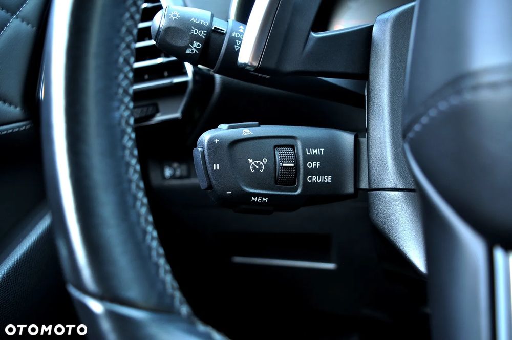 DS Automobiles DS 7 Crossback 1.6 PureTech Rivoli - 36