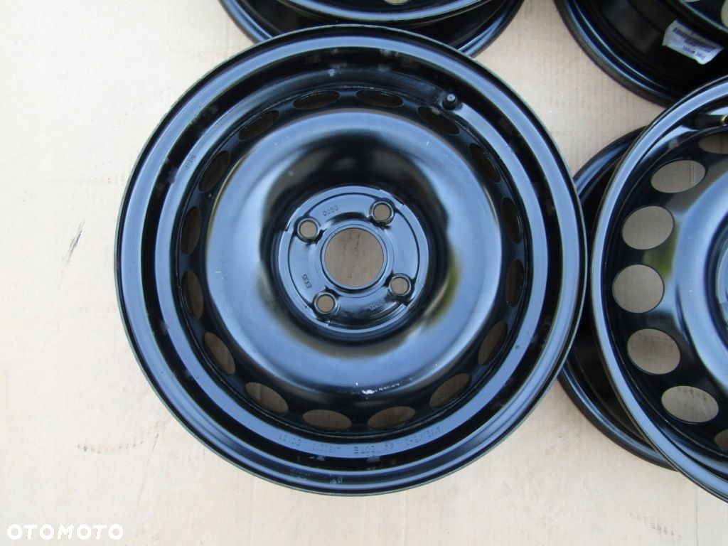 4x Felgi 15 Citroen C1 I II Toyota Aygo I II Peugeot 107 108 4,5 4x100 ET35 - 10