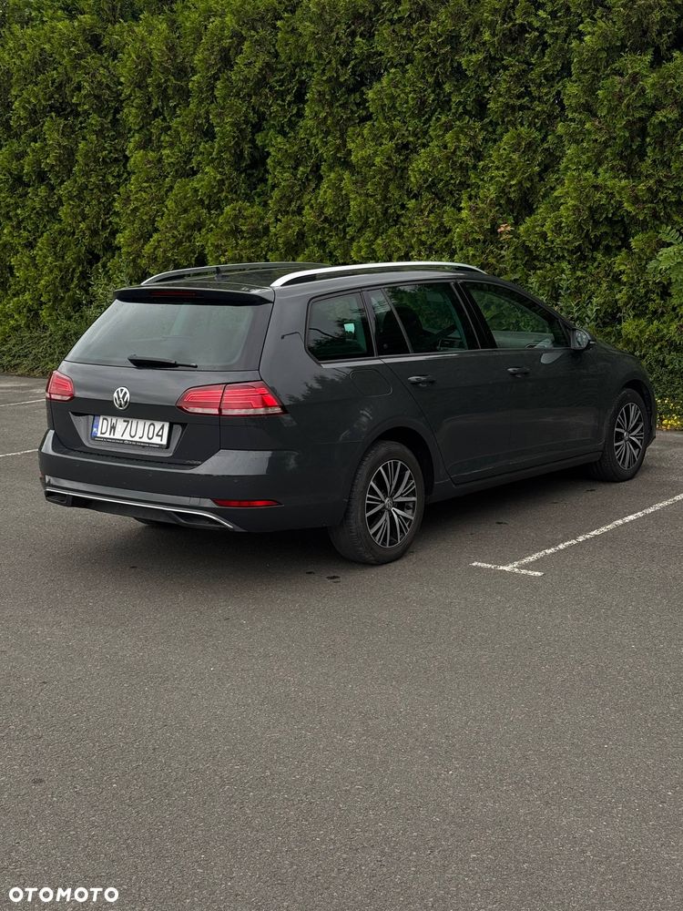 Volkswagen Golf - 12