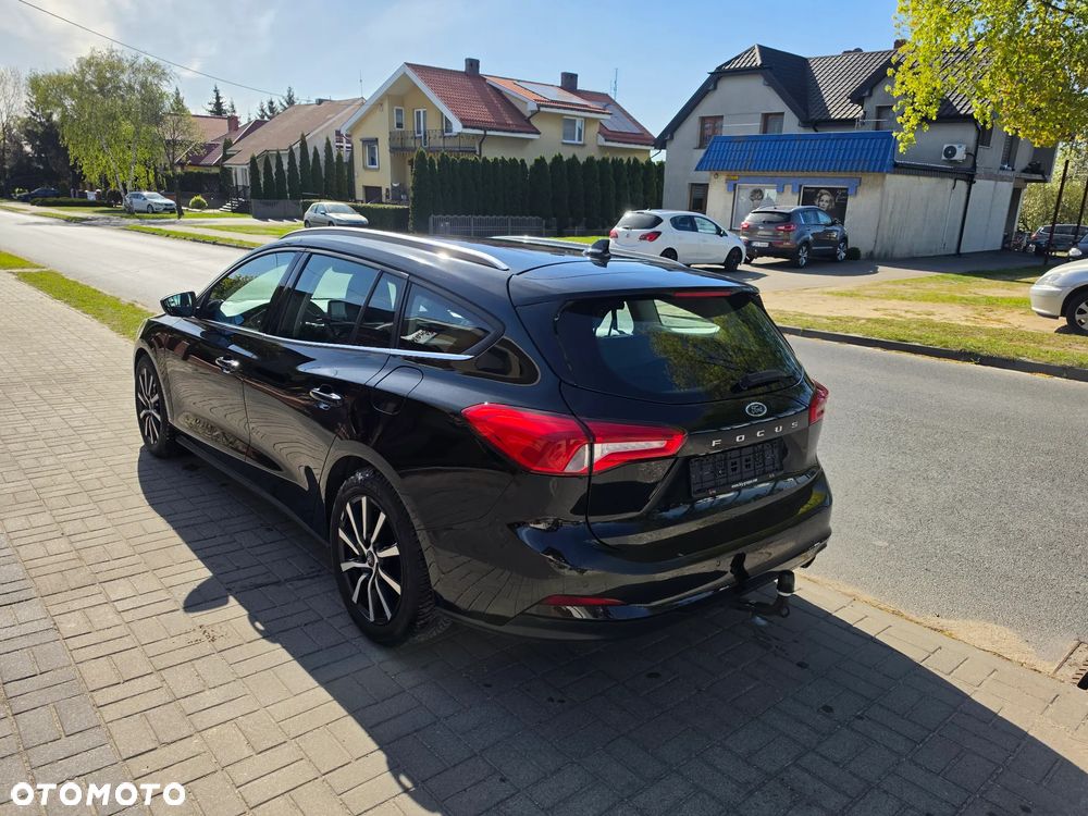 Ford Focus - 4