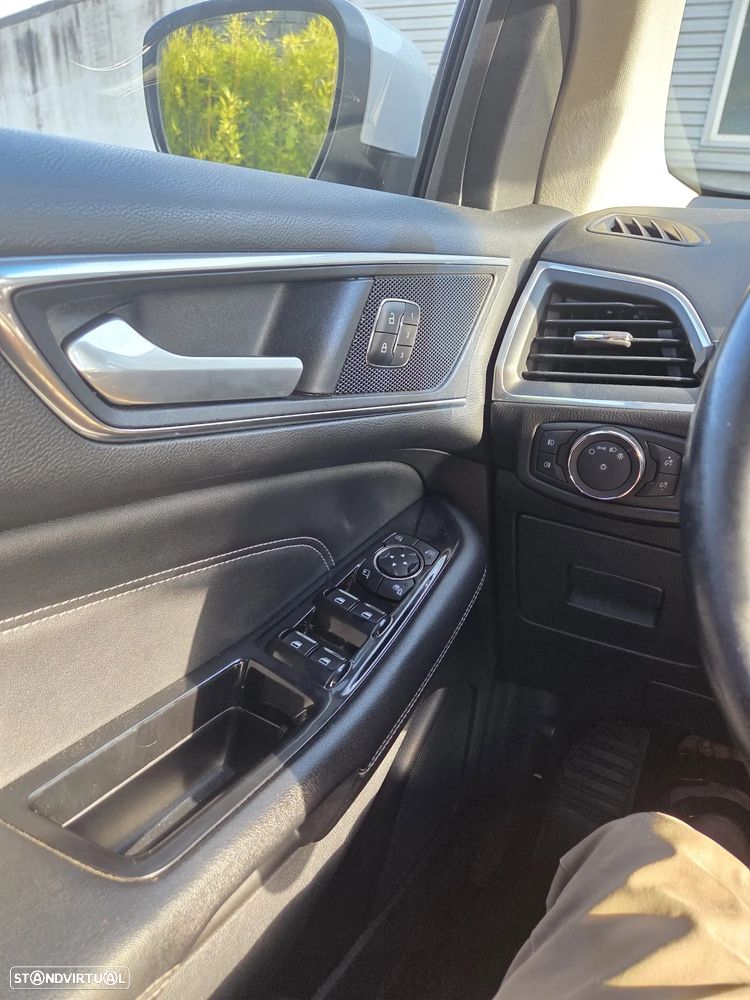 Ford Edge 2.0 TDCi Titanium - 16