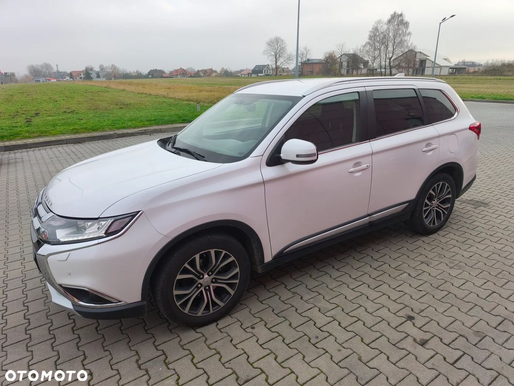 Mitsubishi Outlander 2.0 Intense + CVT - 1