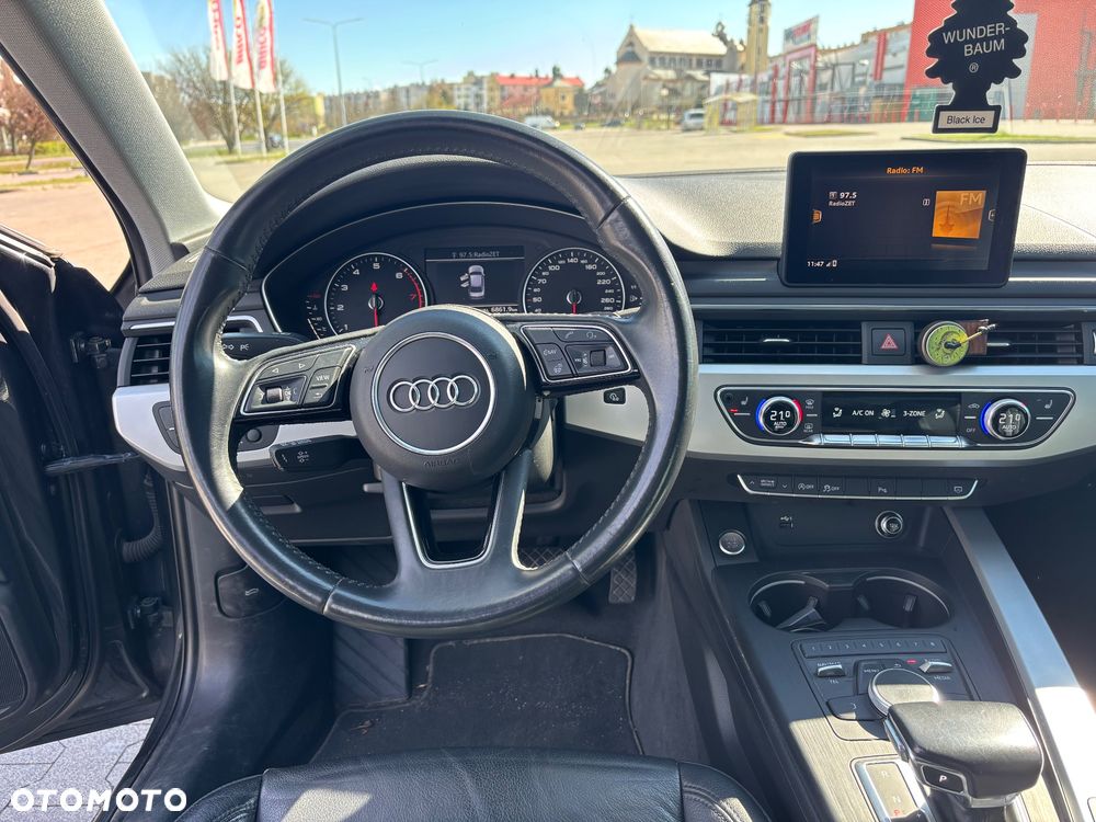 Audi A4 Limousine - 10