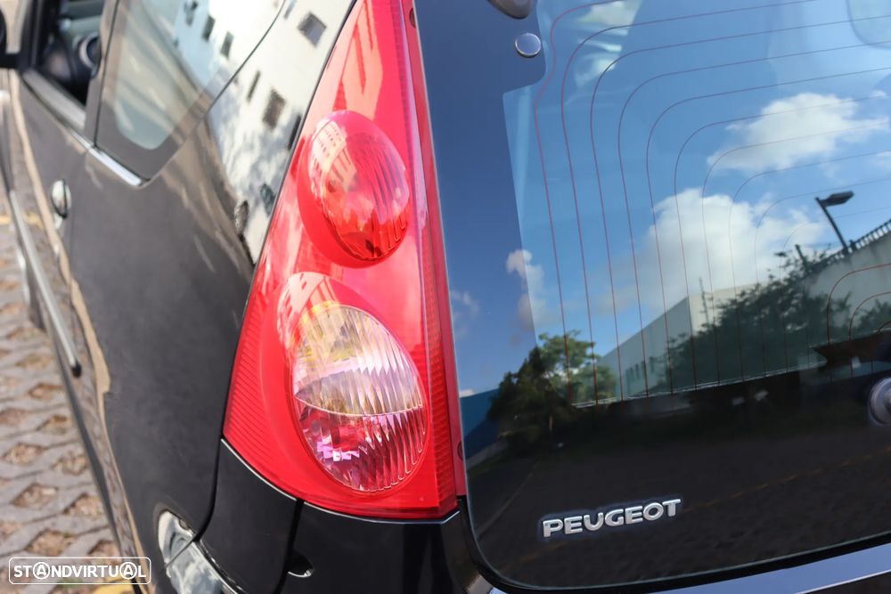 Peugeot 107 1.0 Trendy - 31