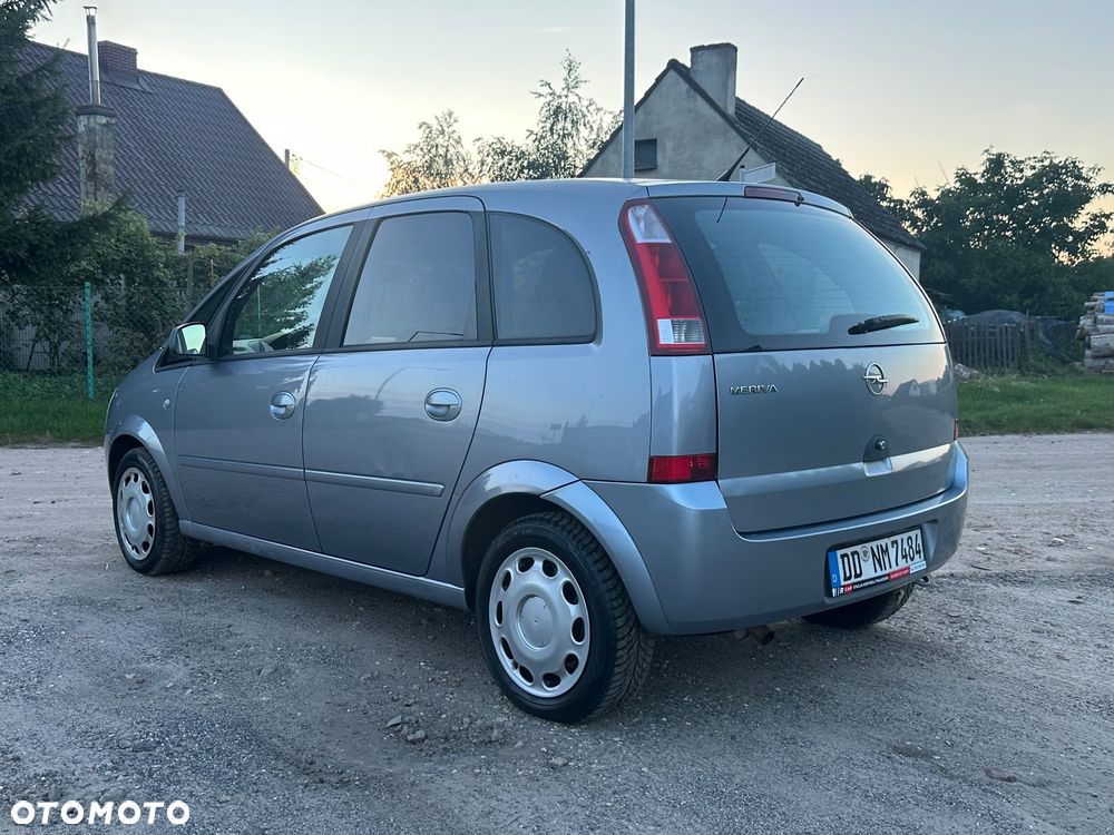 Opel Meriva 1.6 16V (Essentia) - 8