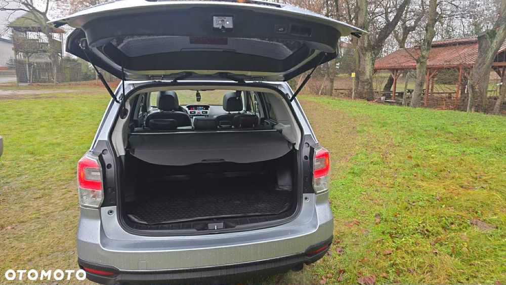 Subaru Forester 2.0XT Comfort Lineartronic EU6 - 9