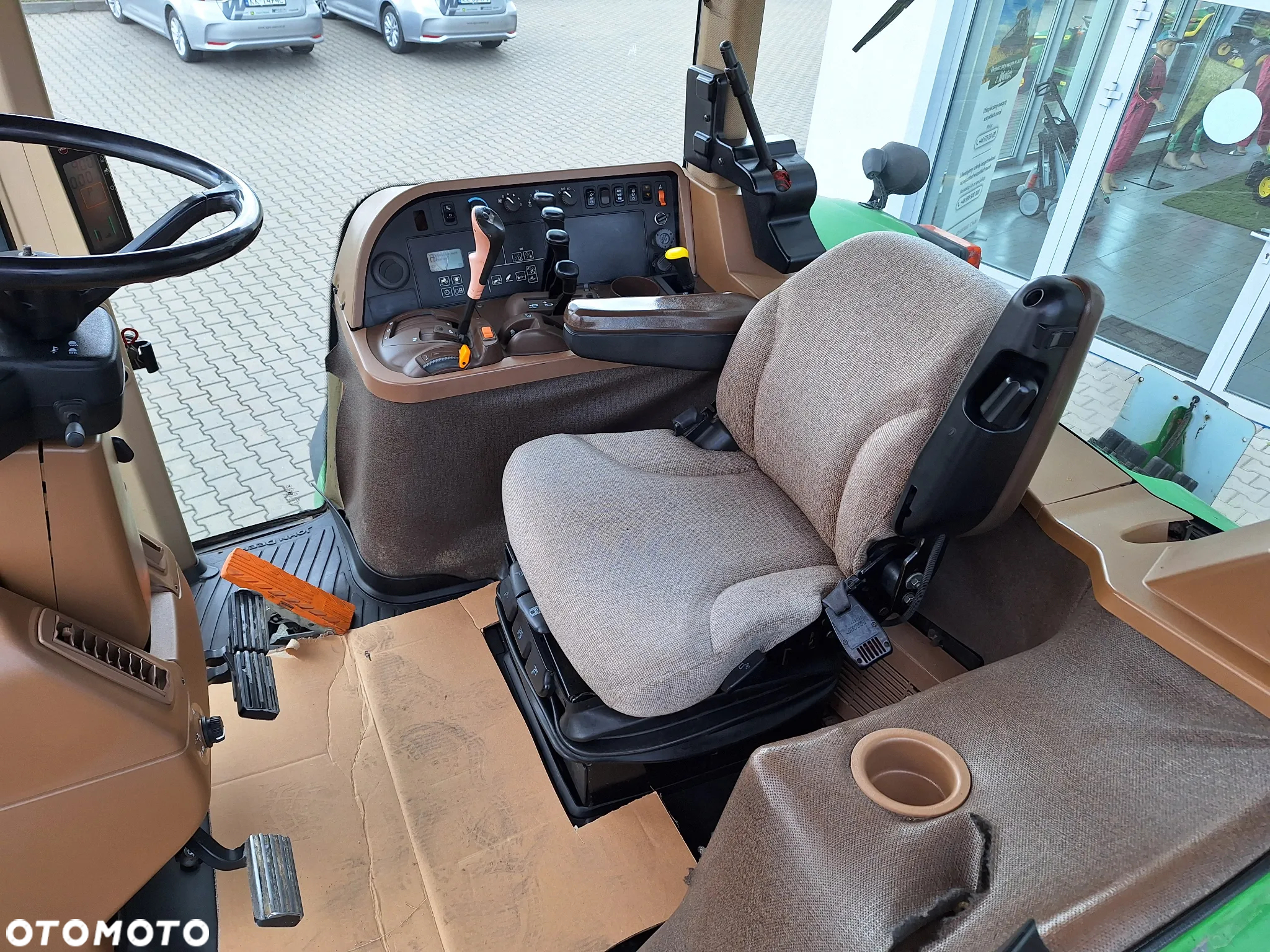 John Deere 7830 - 8