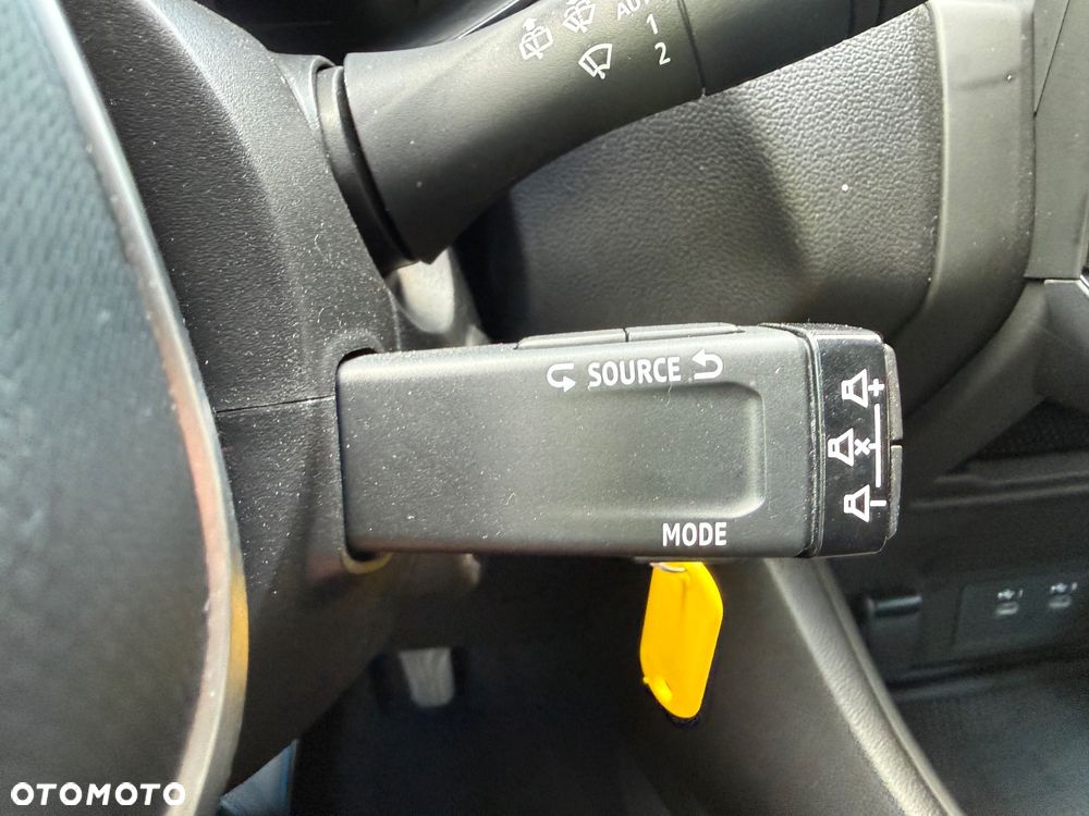Renault Captur 1.0 TCe Evolution - 37