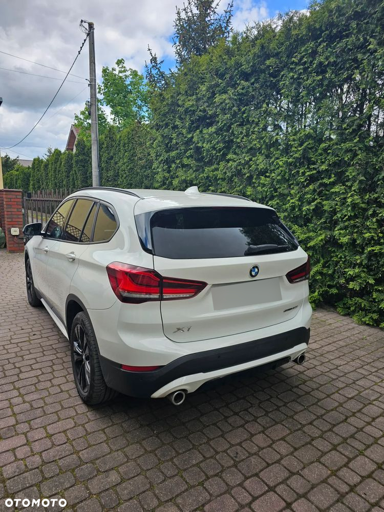 BMW X1 sDrive20i - 2