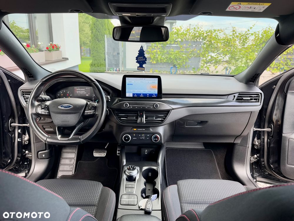 Ford Focus - 22
