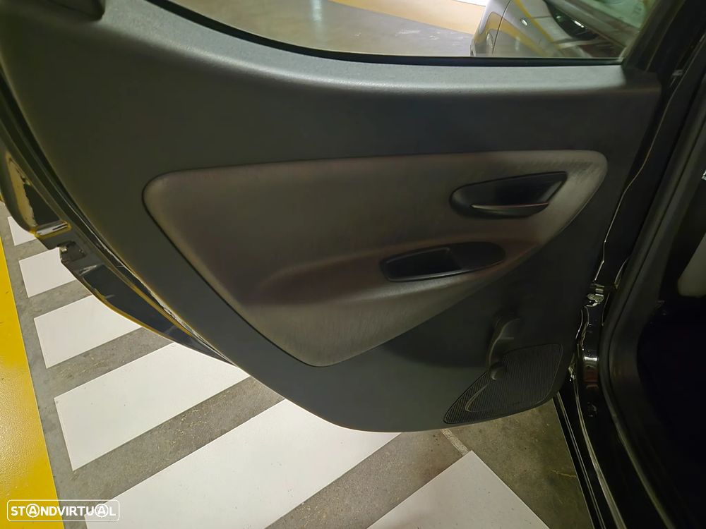 Lancia Ypsilon 1.2 S&S Platinum - 28