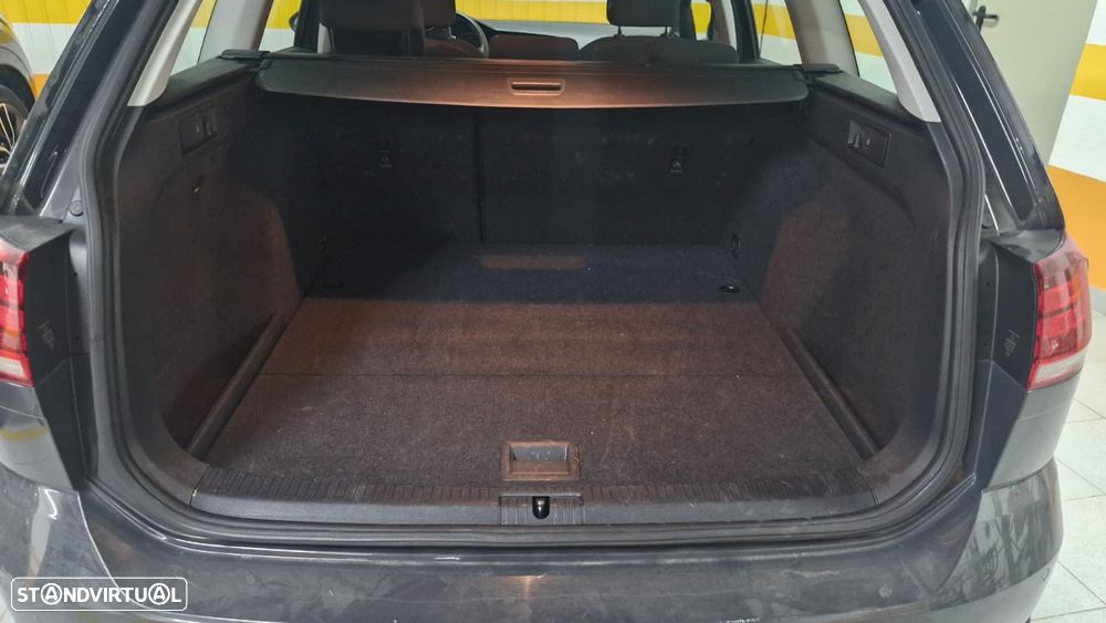 VW Golf Variant 1.0 TSI Confortline - 7