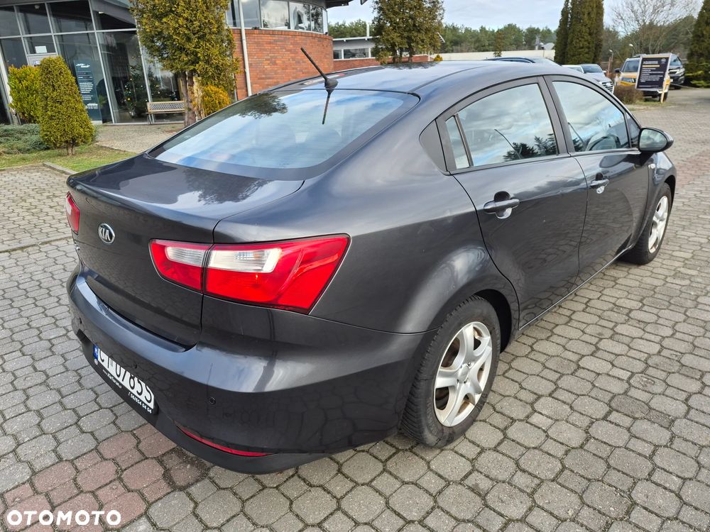 Kia Rio 1.2 M (klm) - 4