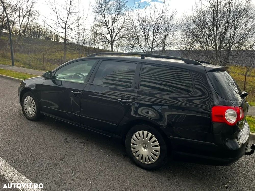 Volkswagen Passat 1.6 TDI BlueMotion Technology Trendline - 8