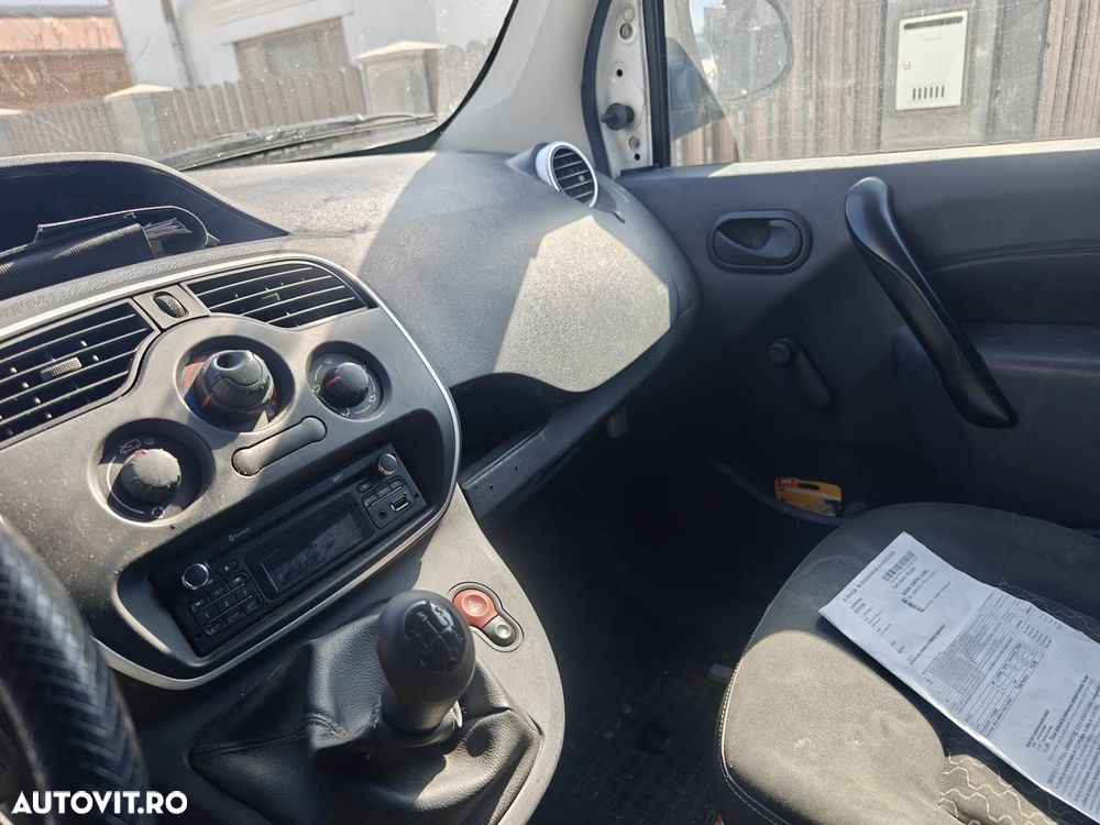 Renault Kangoo dCi 75 FAP Authentique - 9
