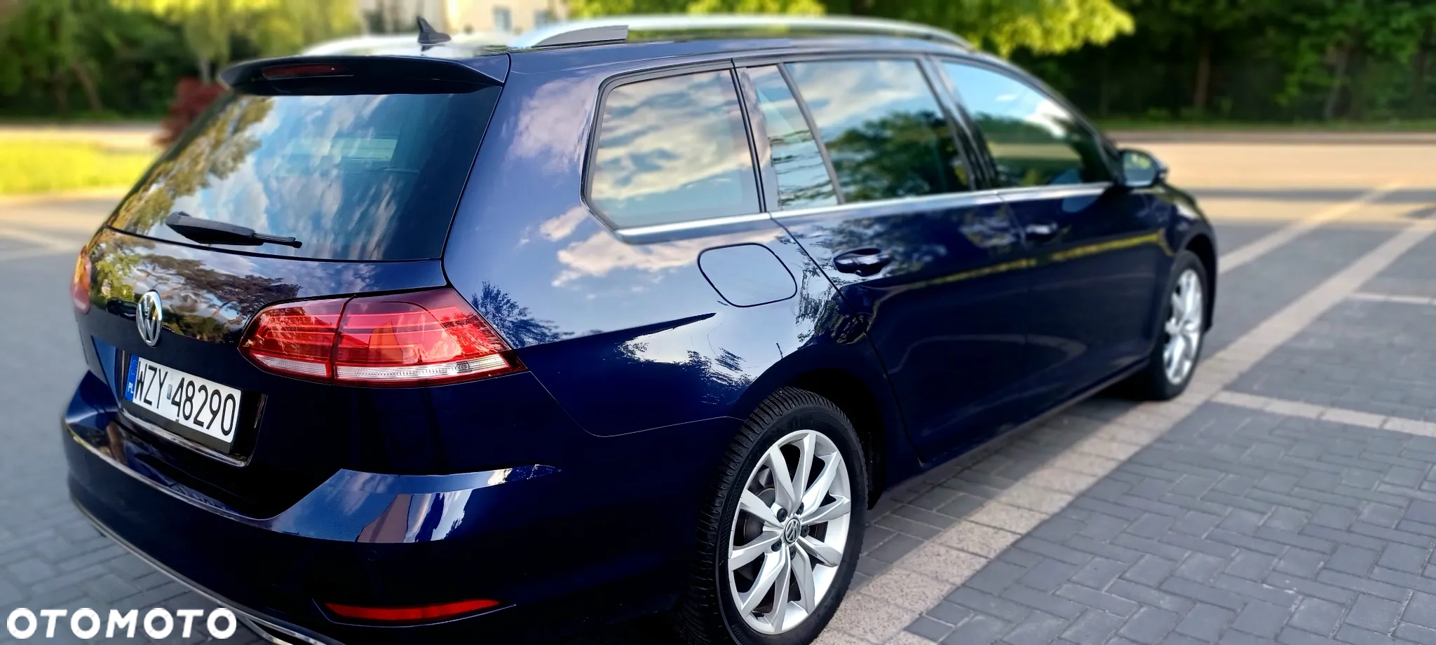 Volkswagen Golf - 5