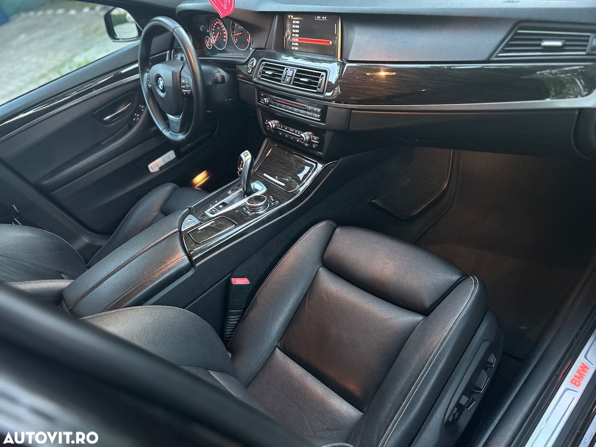 BMW Seria 5 530d xDrive - 2