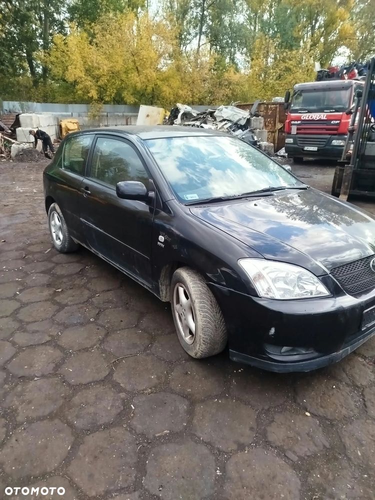 Toyota Corolla  e 12 na części. - 3