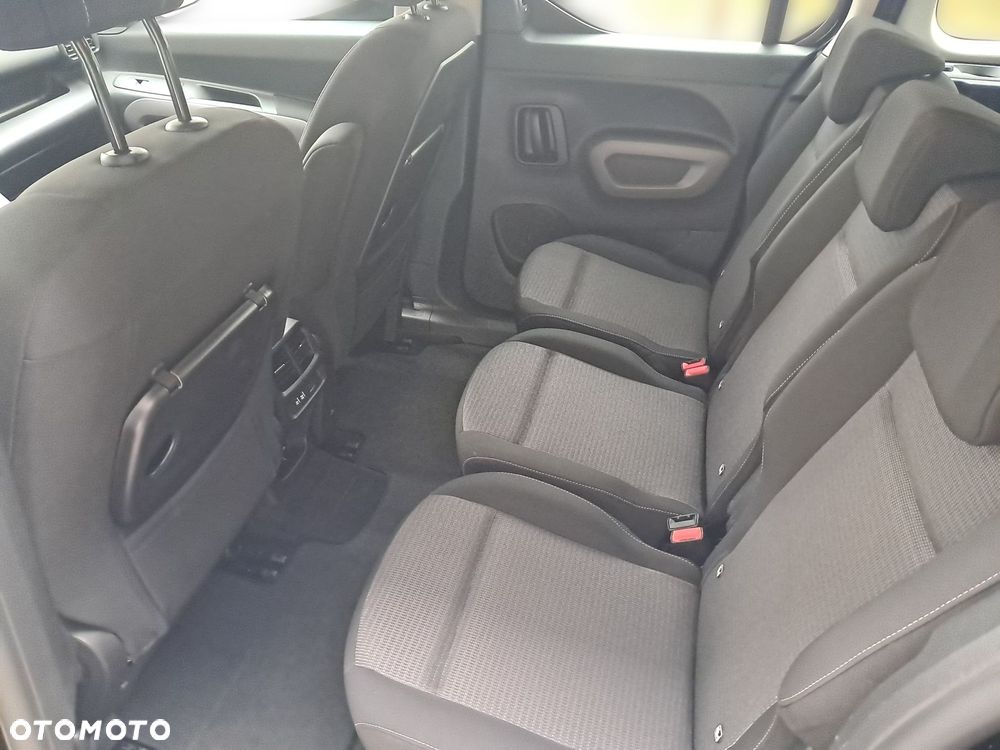 Toyota Proace City Verso Long 1.5 D-4D VIP - 11