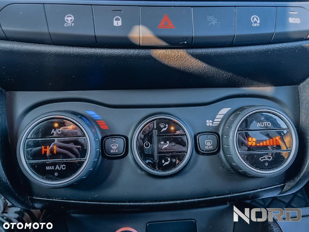 Fiat Tipo 1.6 MultiJet DCT Lounge - 16