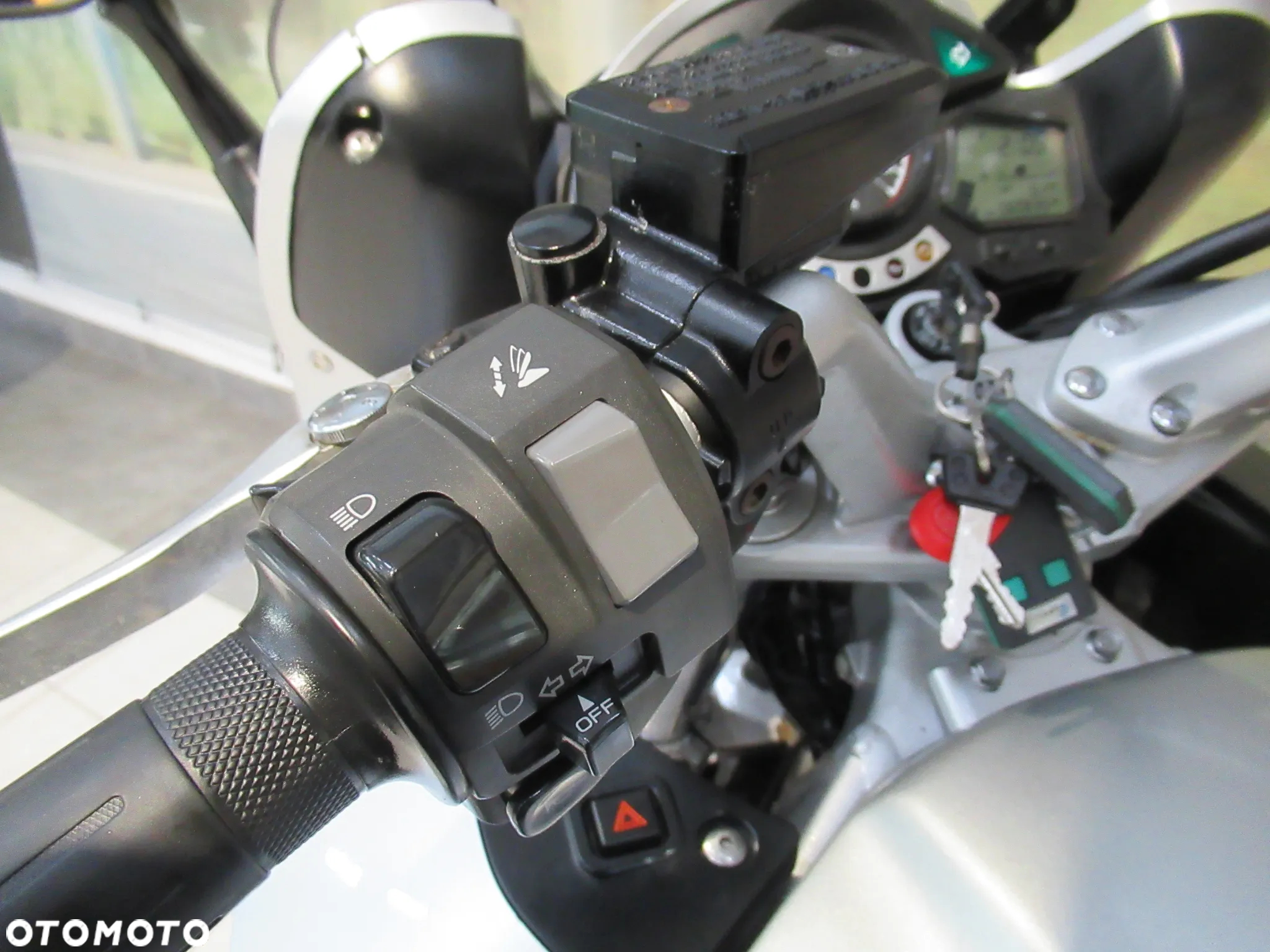 Yamaha FJR - 14