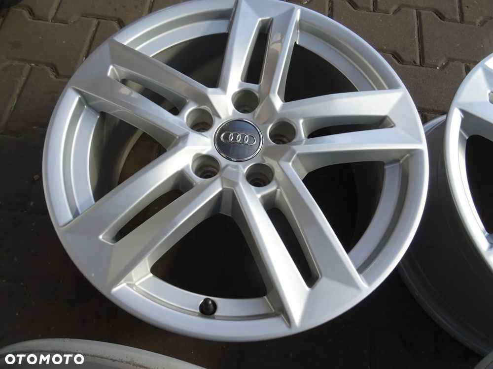 5X112X66,5 7jX17 ET42 AUDI Oryginalne 17 - 5