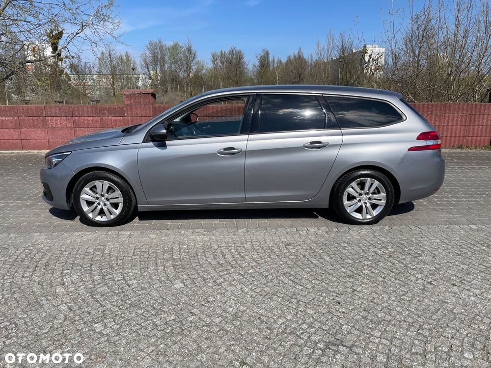 Peugeot 308 1.2 PureTech GPF Allure S&S - 8