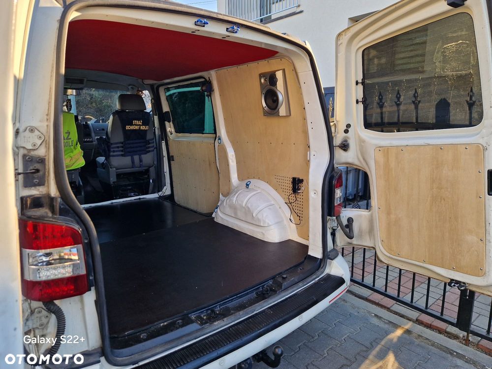 Volkswagen Transporter - 8