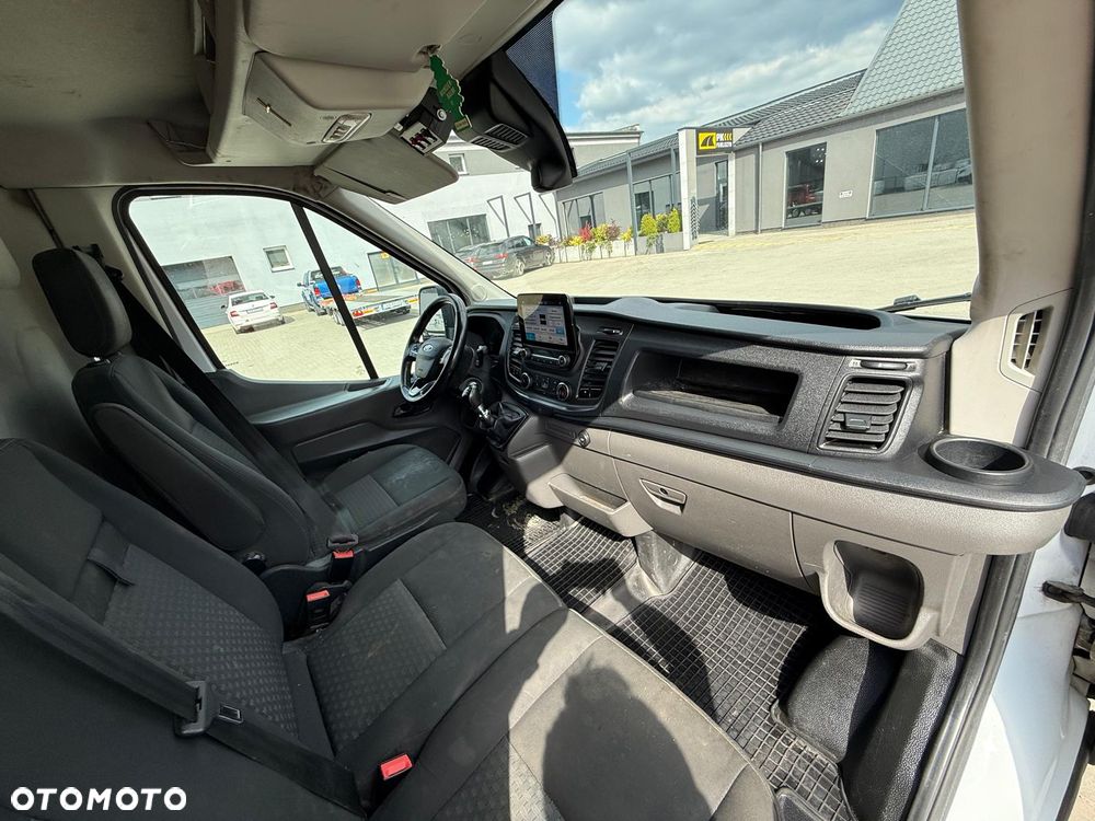 Ford Transit - 8